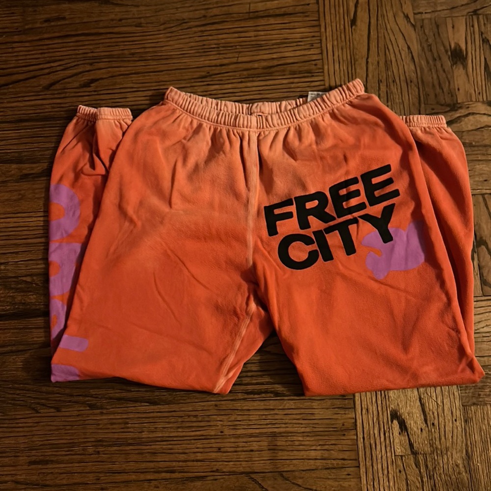 Free city orange sweats. Size S. Never been worn.